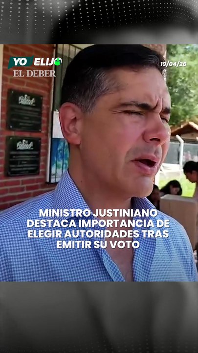 Ministro Justiniano destaca importancia de elegir autoridades tras emitir su voto