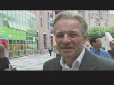 Interview Dominique Lefebvre sur le Vélib' à Cergy