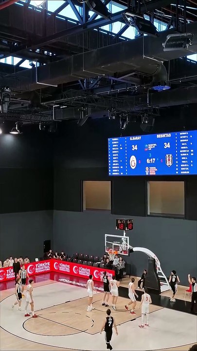 Maç Sonucu - Galatasaray 74-71 Beşiktaş - Basketbol Gençler Ligi Erkekler 5. Pencere 3. Maç