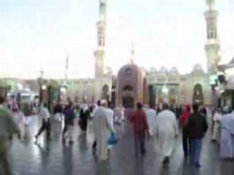 Adhan de Madina à la mosquée du prophète (filmé)