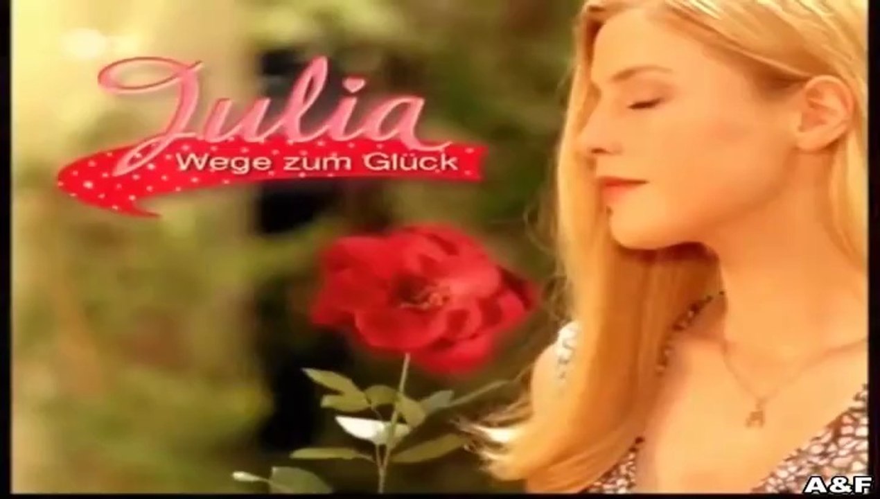 Julia -086- Wege zum Glück