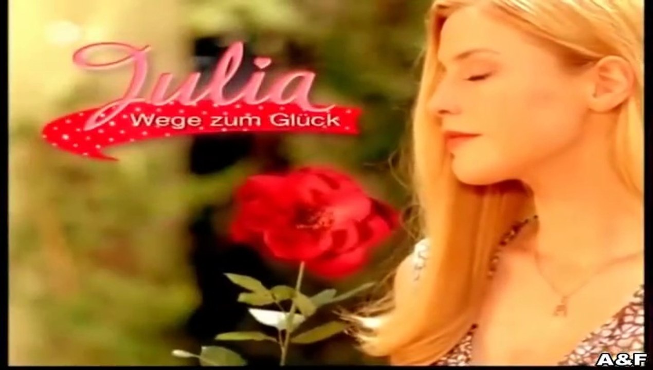Julia -088- Wege zum Glück