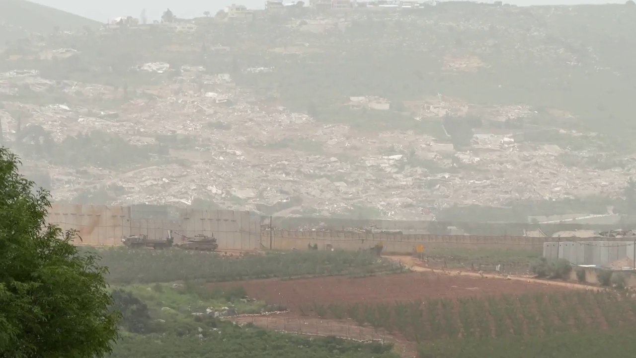 CNEWS avec des habitants à la frontière libanaise