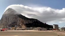 This video illustrates the "levante" phenomenon on the Rock of Gibraltar.
