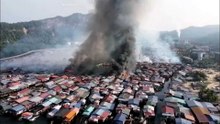 Un gran incendio en Malasia destruye 1.000 viviendas y desplaza a miles de personas