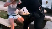 Detenção policial nos EUA volta a estalar polémica sobre força excessiva