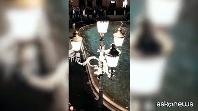 Achille Lauro e Comuni Immortali : l'esibizione show alla Fontana di Trevi