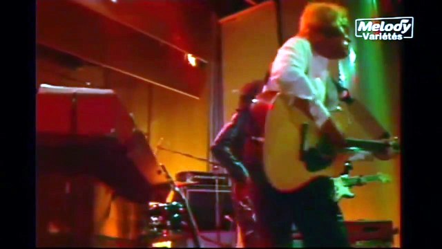 1974 - Johnny Hallyday - “Toute la Musique que J’Aime” dans “Domino” (1ère Chaîne, 7 Mars)