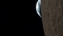 Un astronauta de Artemis II capta la Tierra ocultándose tras la Luna.