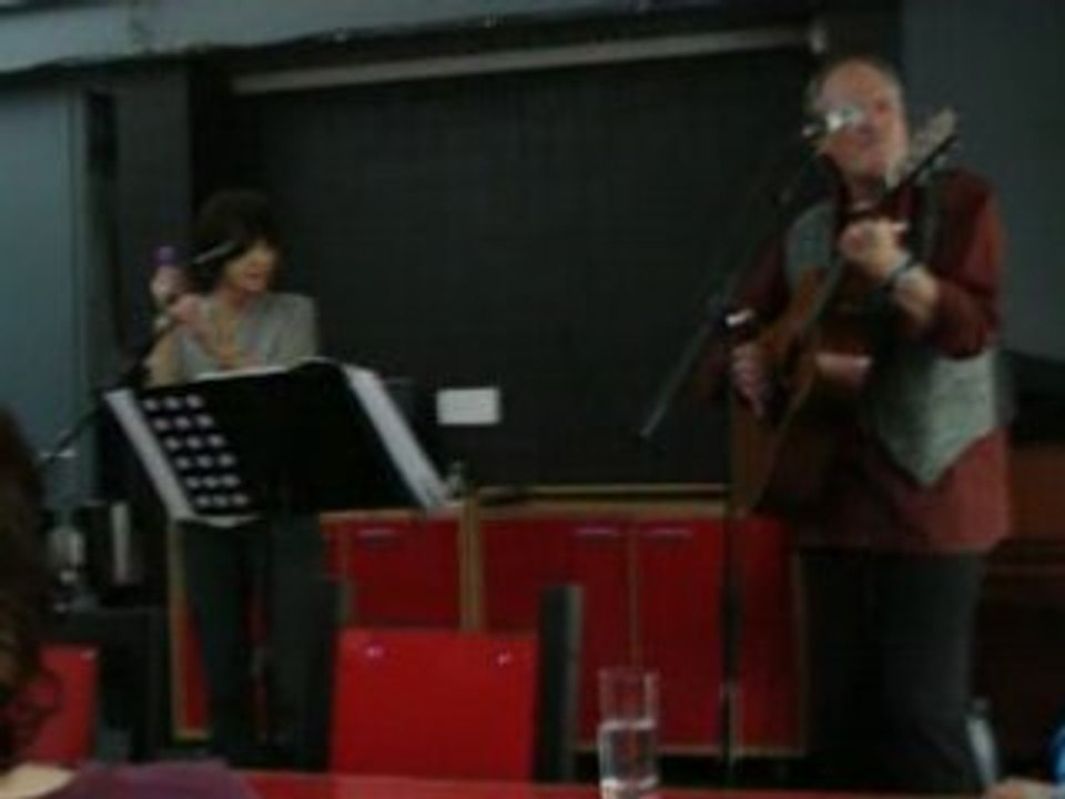 Et Toi Meme @ La Commune