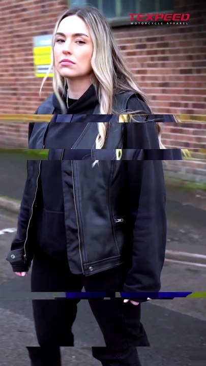 Ride in style with this women’s leather motorcycle waistcoat crafted from premium full-grain lea (1)