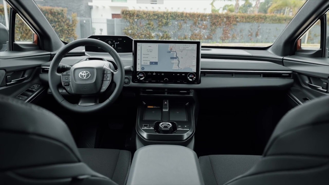 Der neue Toyota C-HR+ - Ausstattungs-Highlights