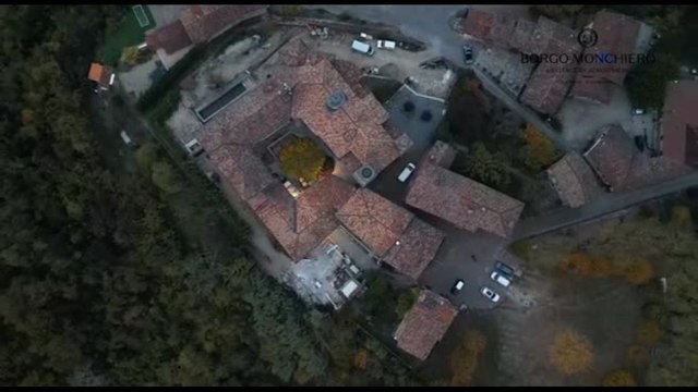 Borgo Monchiero, un'amicizia fa rinascere un monastero nelle Langhe