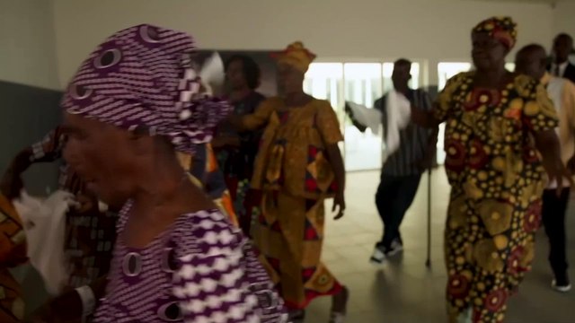 Pope Leo Welcomed by Vibrant Crowds in Angola as He Delivers Powerful Message