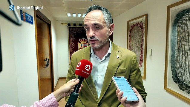 Cacería de la izquierda al alcalde de Móstoles, que se niega a dimitir