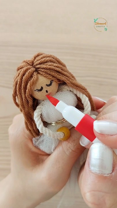 Easy Doll Making with Tulle and Yarn
