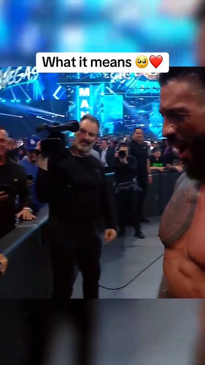 Roman Reigns celebrate with family
