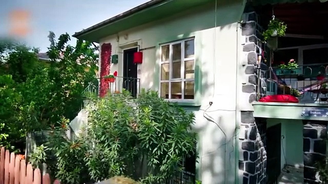 گوڵە شکاوەکان ئەلقەی 2