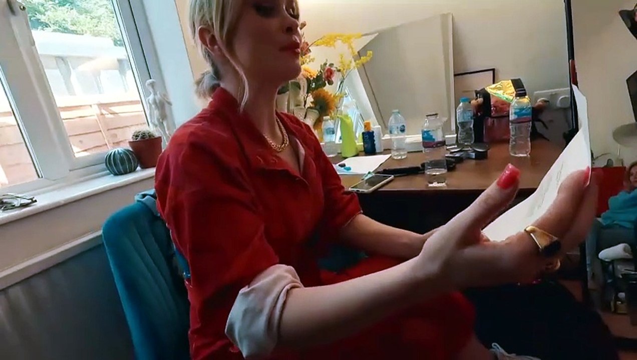 Taskmaster - S17E08 - The Umbrella Wink [Full Movie] [Trending Drama]Full EP - Full