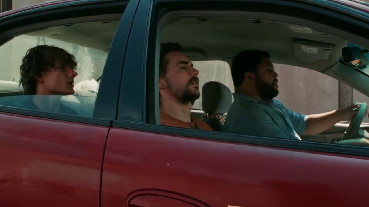 Idiots Trailer OV