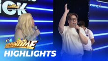 It's Showtime: Vice Ganda, pinagkwento si MC tungkol sa tita na muntik nang ‘di mailibing!
