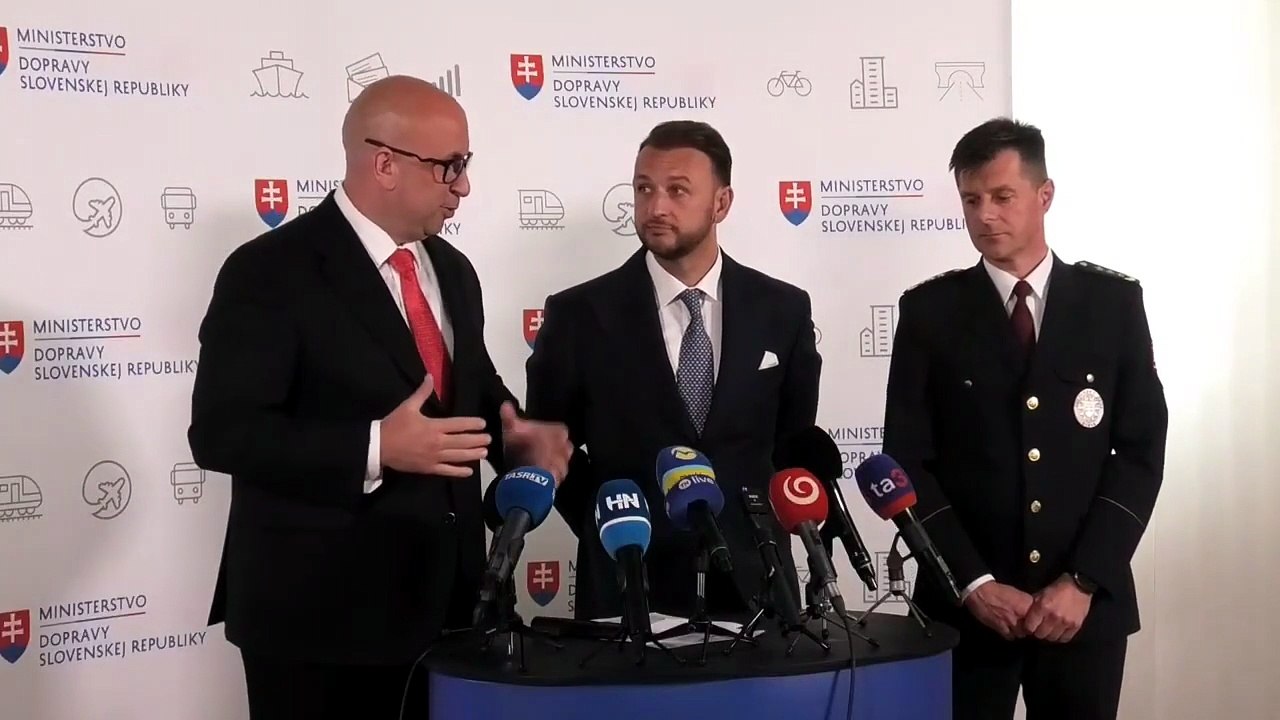 ZÁZNAM: J. Ráž a M. Šutaj Eštok rokovali o bezpečnosti aj o obmedzení tranzitu kamiónov