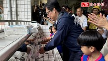 宣導腸病毒 陳其邁化身「陳三歲」笑問：「恐龍」會不會洗手？