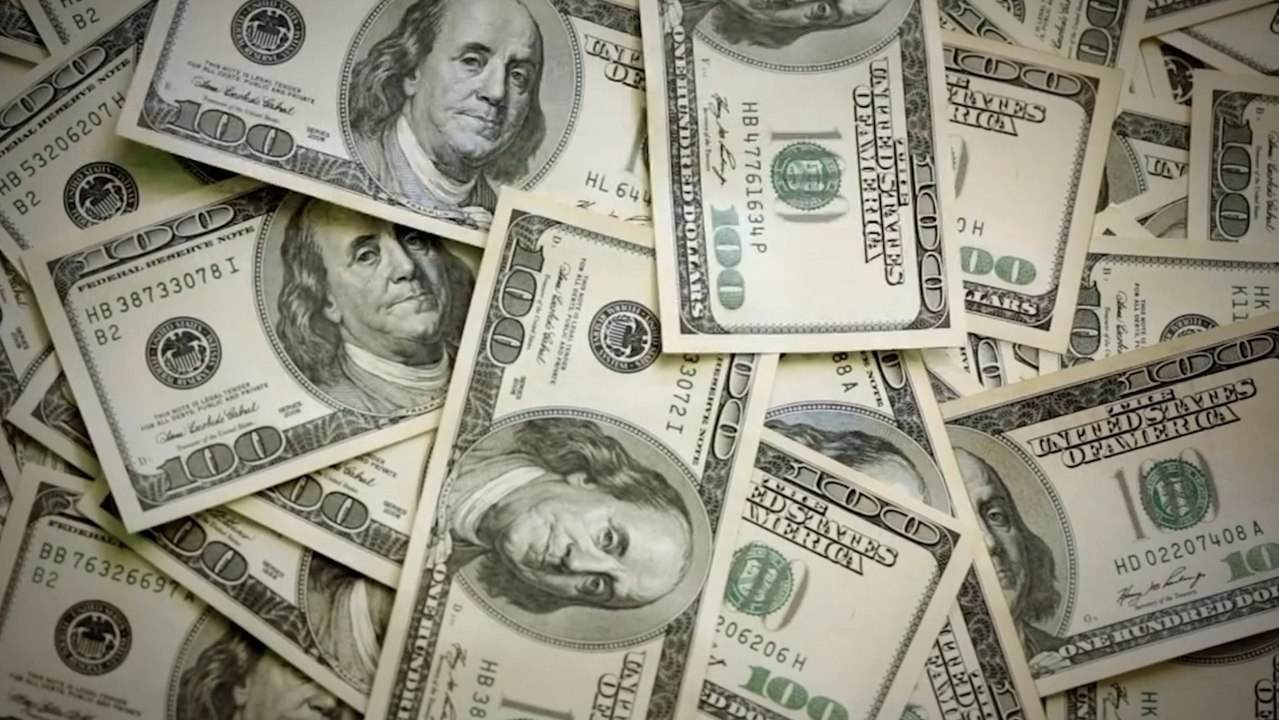 The Top Reason Americans Struggle to Save for Retirement—and How to Fix It
