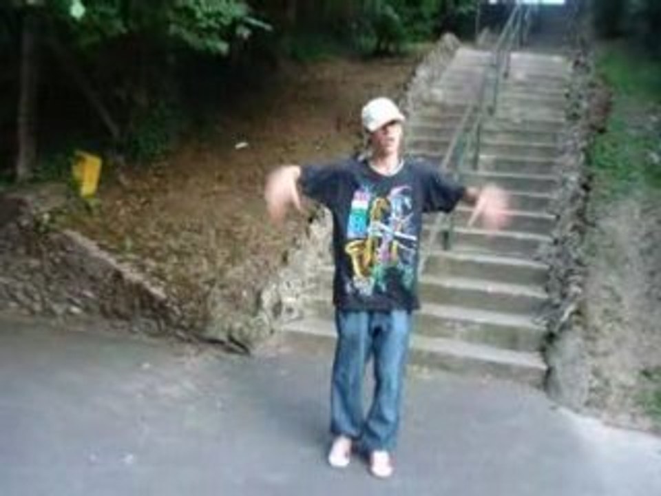 SPRIZ on dance