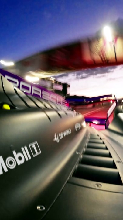 Porsche 975 RSE dreht auf: 335 km/h Elektro-Power 🚀 #Porsche #Motorsport #EV