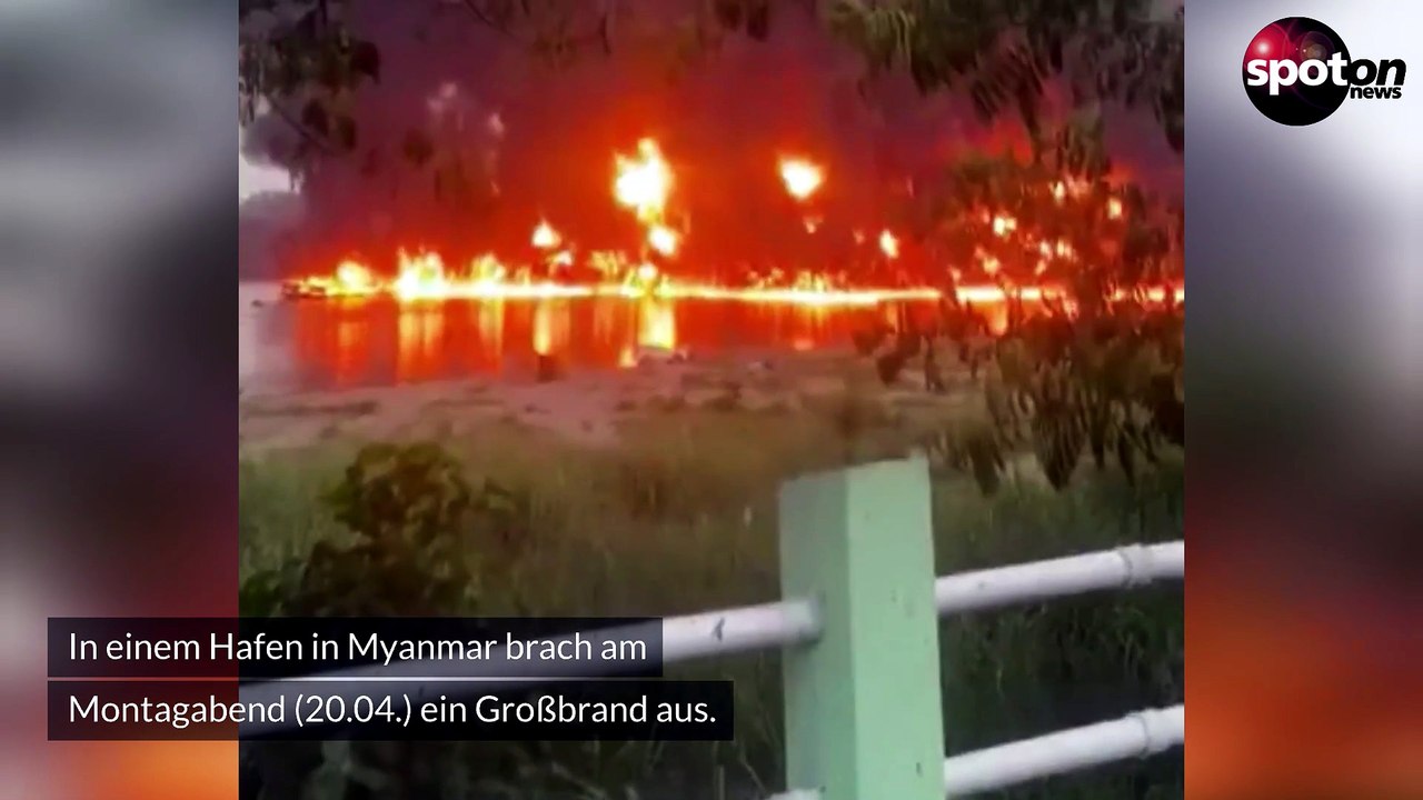 Großbrand lässt mehrere Schiffe in Flammen aufgehen