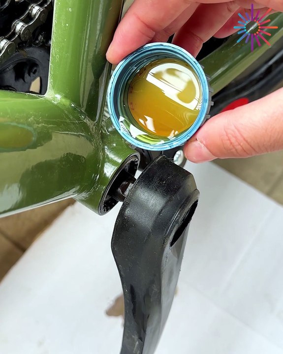 This oil trick makes cycling smoother 🛠️🚴‍♂️