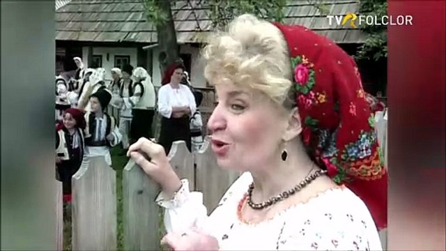 Elena Padure - Badita cu brau de lana (Popasuri folclorice - arhiva TVR)