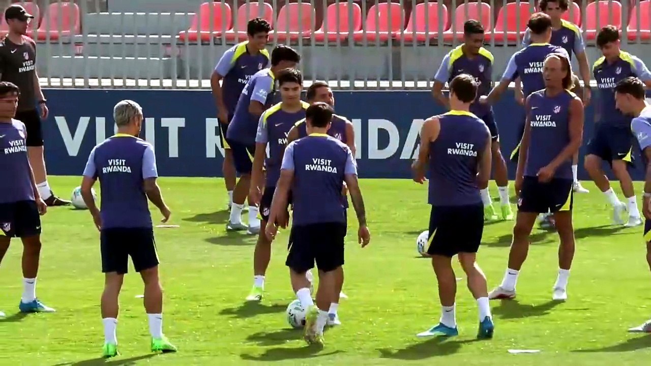 La Real Sociedad vuelve a los entrenamientos tras la fiesta de la Copa