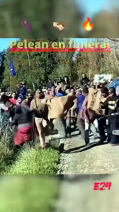 Pelean en funeral ⚰️🤝🔥 Funeral Fight.