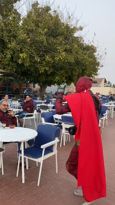 On essaye toujours d’apporter la bonne humeur !!