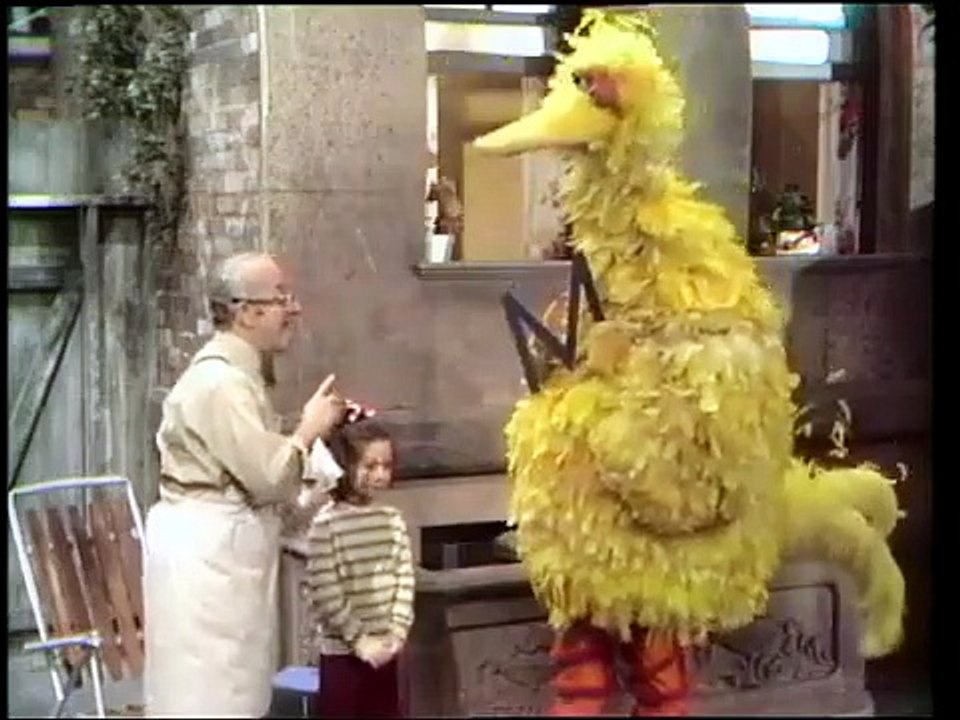 Sesame Street S01E078 (Episode 0078) - What Everybody Does