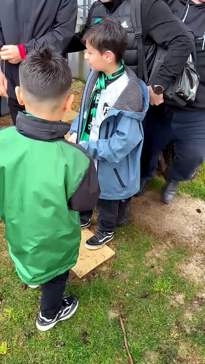 Kocaelispor’da Serdar Dursun’dan minik taraftara unutulmaz sürpriz