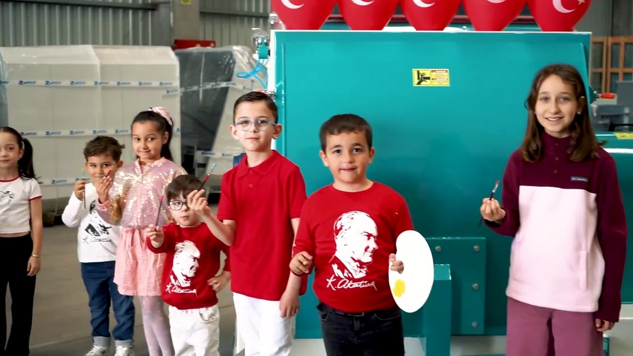 Yemtar'da Makineler Çocukların Hayalleriyle Renklendi