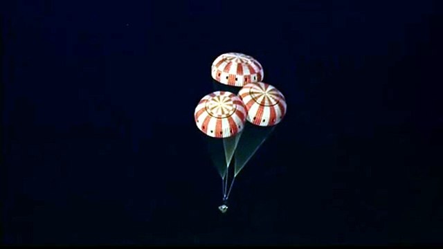 BREAKING 🚨🚨 Artemis astronauts splash down into Pacific Ocean: NASA livestream