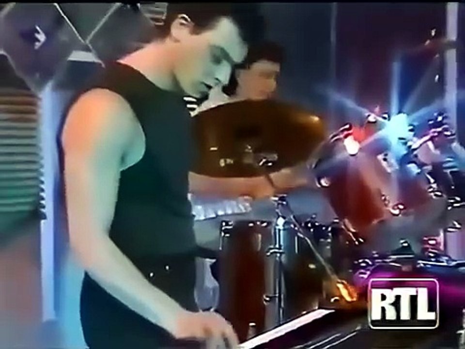 Kim Wilde - Suburbs Of Moscow (Chewing Rock 1984)