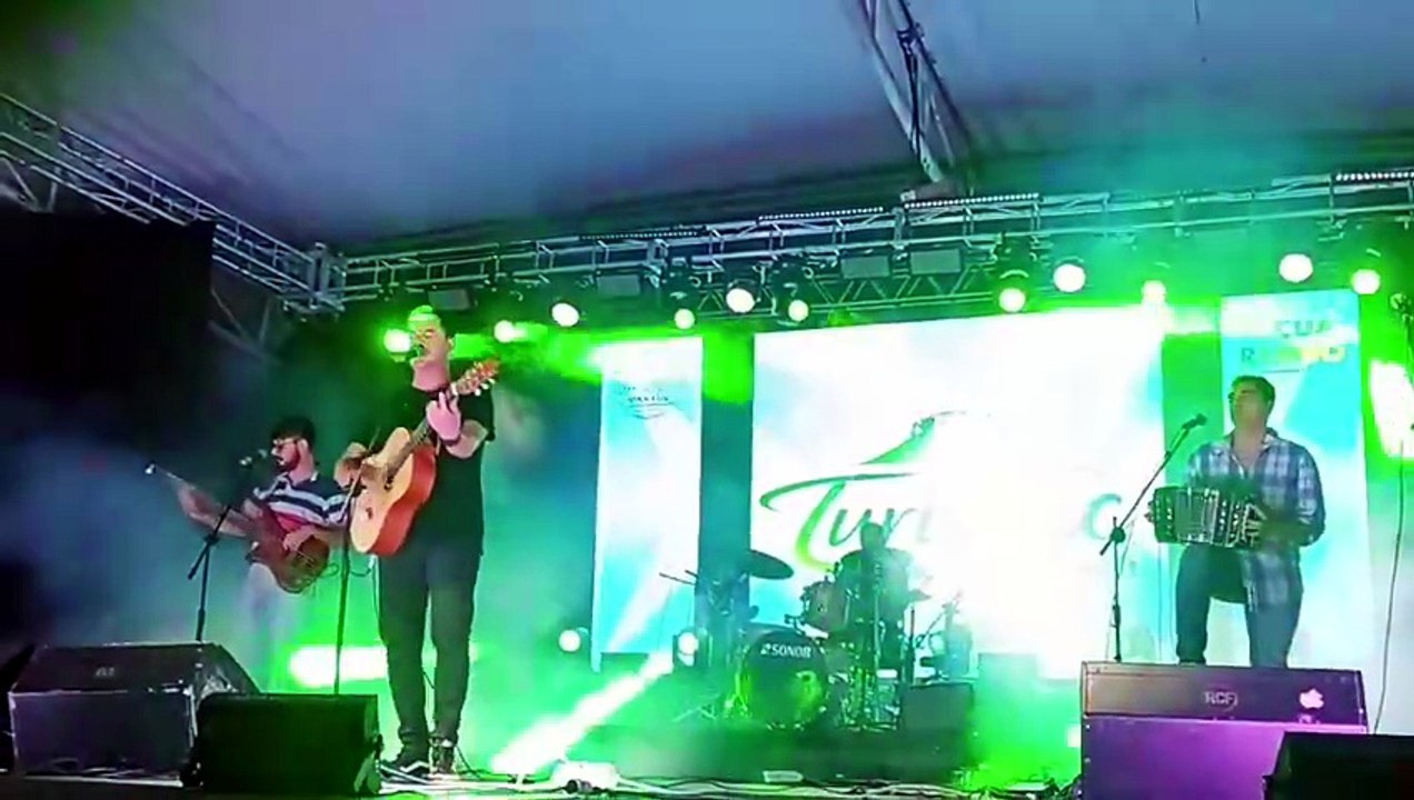 GUSTAVO VALIENTE en el escenario del Turistac - Laguna de las Lavanderas, Tacuarembó 02/04/2026