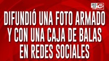 Pibe de trece años difundió una foto armado y con una caja de municiones