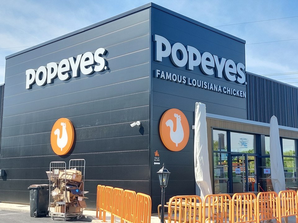 Le premier restaurant Popeyes avec drive en Île-de-France est enfin ouvert en Essonne