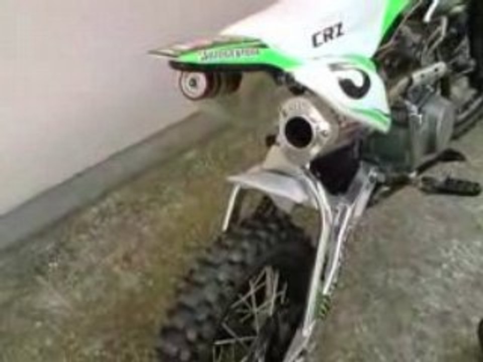 pot yoshimura sur dirt bike