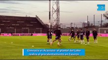 Gimnasia vs Acassuso: el plantel del Lobo realiza el precalentamiento en Caseros