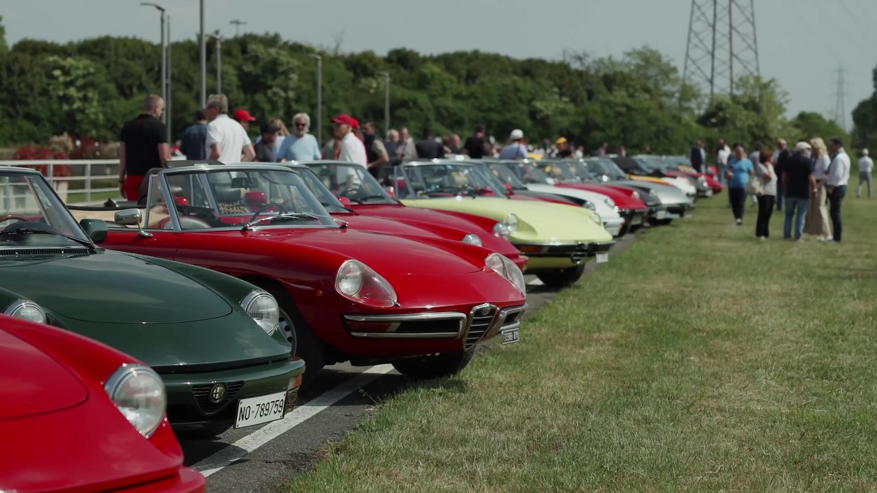 Herzlichen Glückwunsch - Der Alfa Romeo Spider wird 60 Jahre alt