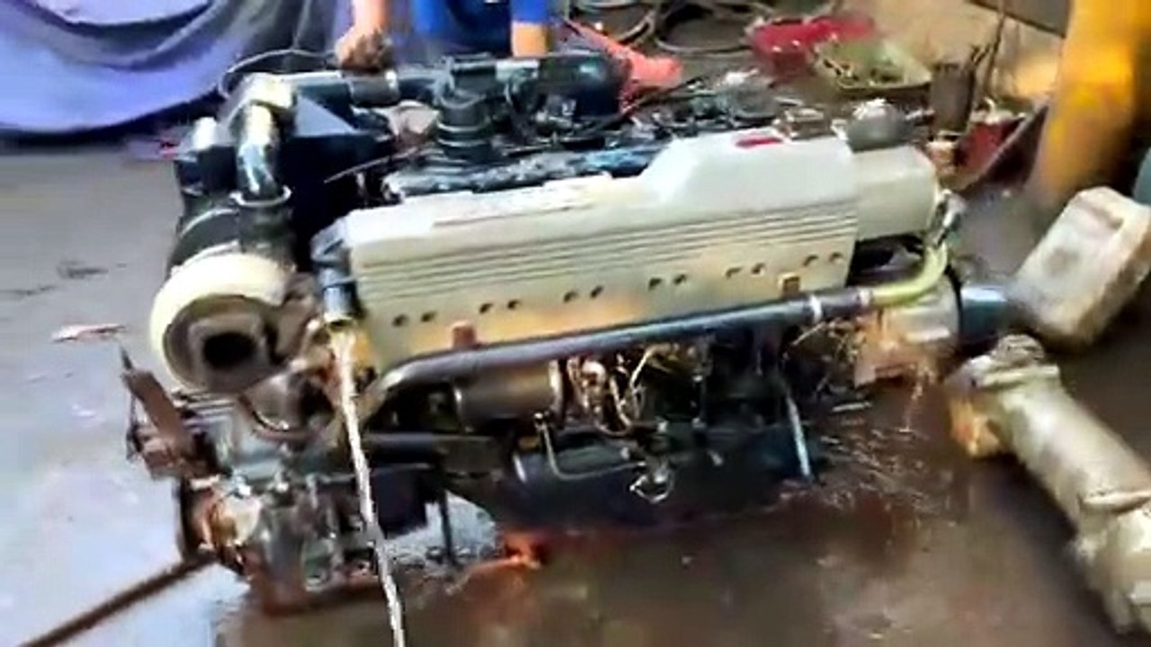 YAMAHA MD628KUH  ( 230 hp / 2900 rpm )