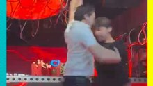 ¡Tremendo agarrón! Willito y Lonche llegan a las manos previo a Supernova Genesis