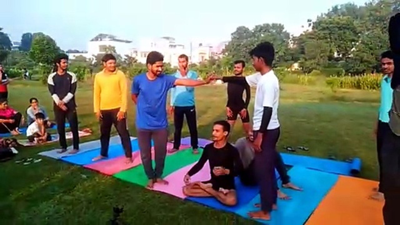 Sunday Ko Yoga